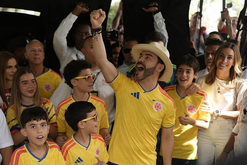 Abelardo de la Espriella celebrates with supporters on election day, Sunday June 21, 2026.